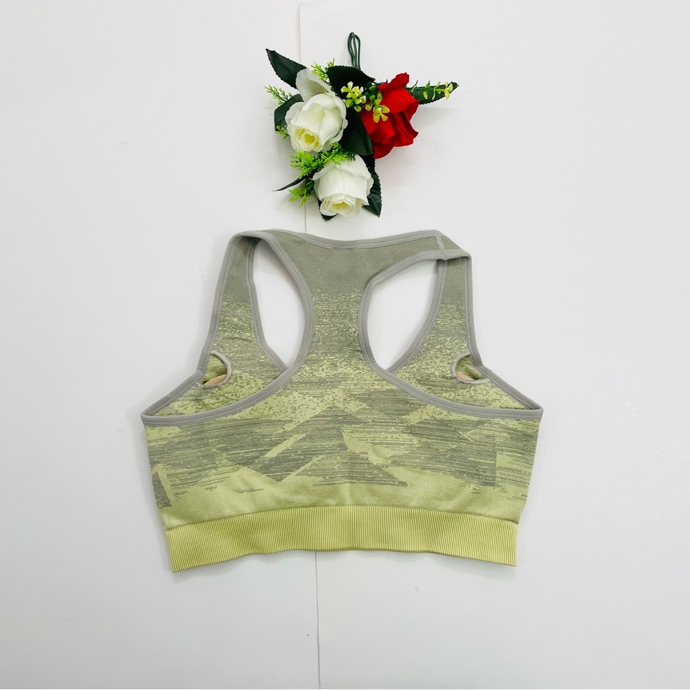 Gymshark Adapt Ombre Seamless Sports Bra - Picture 5 of 7